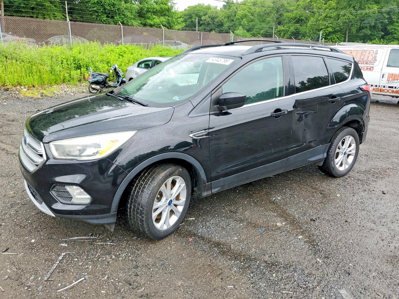 Salvage Ford Escape Image