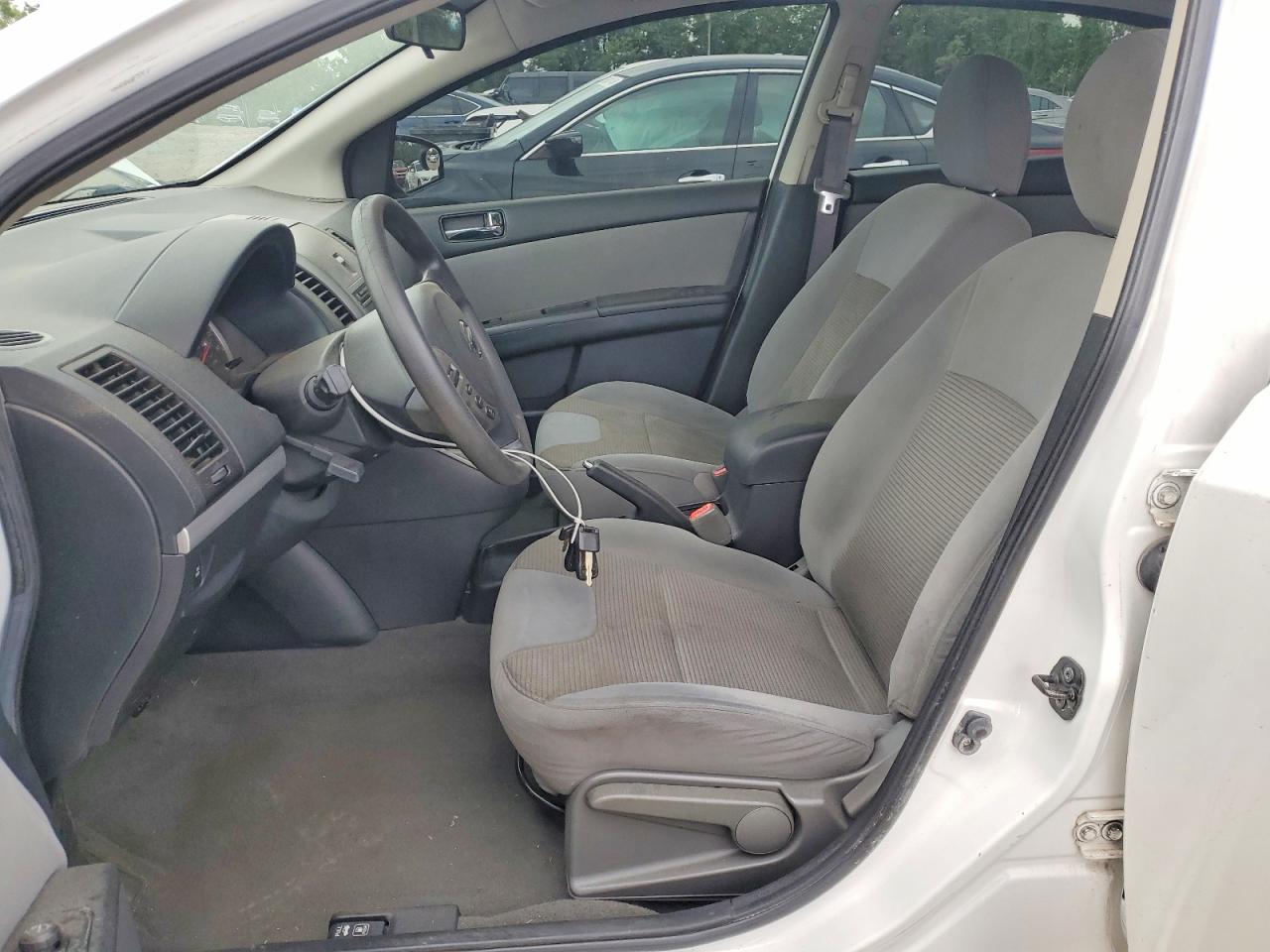 Nissan Sentra 2.0
