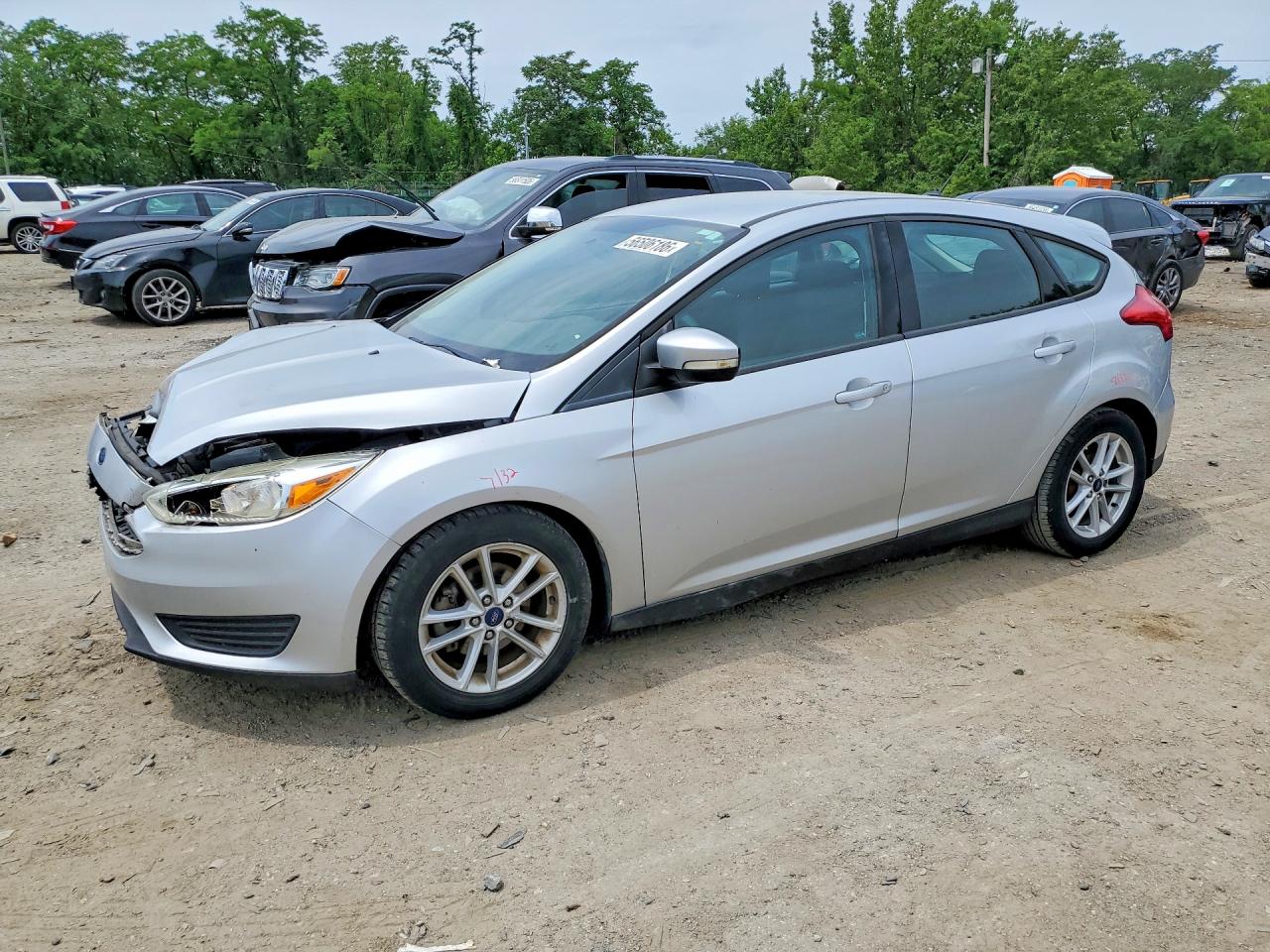 Salvage Ford Focus Image