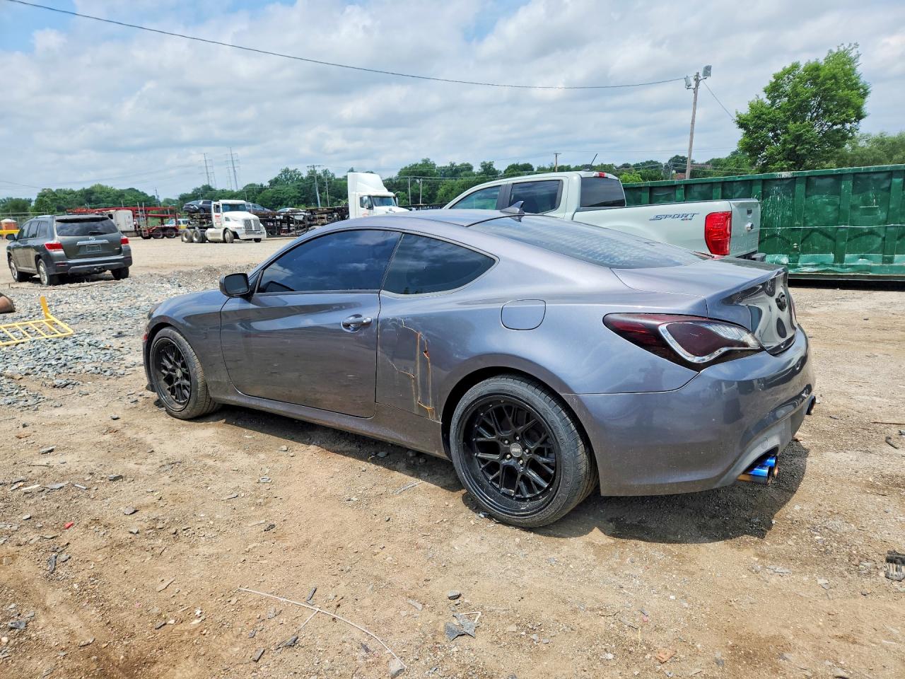Hyundai Genesis 2.0t