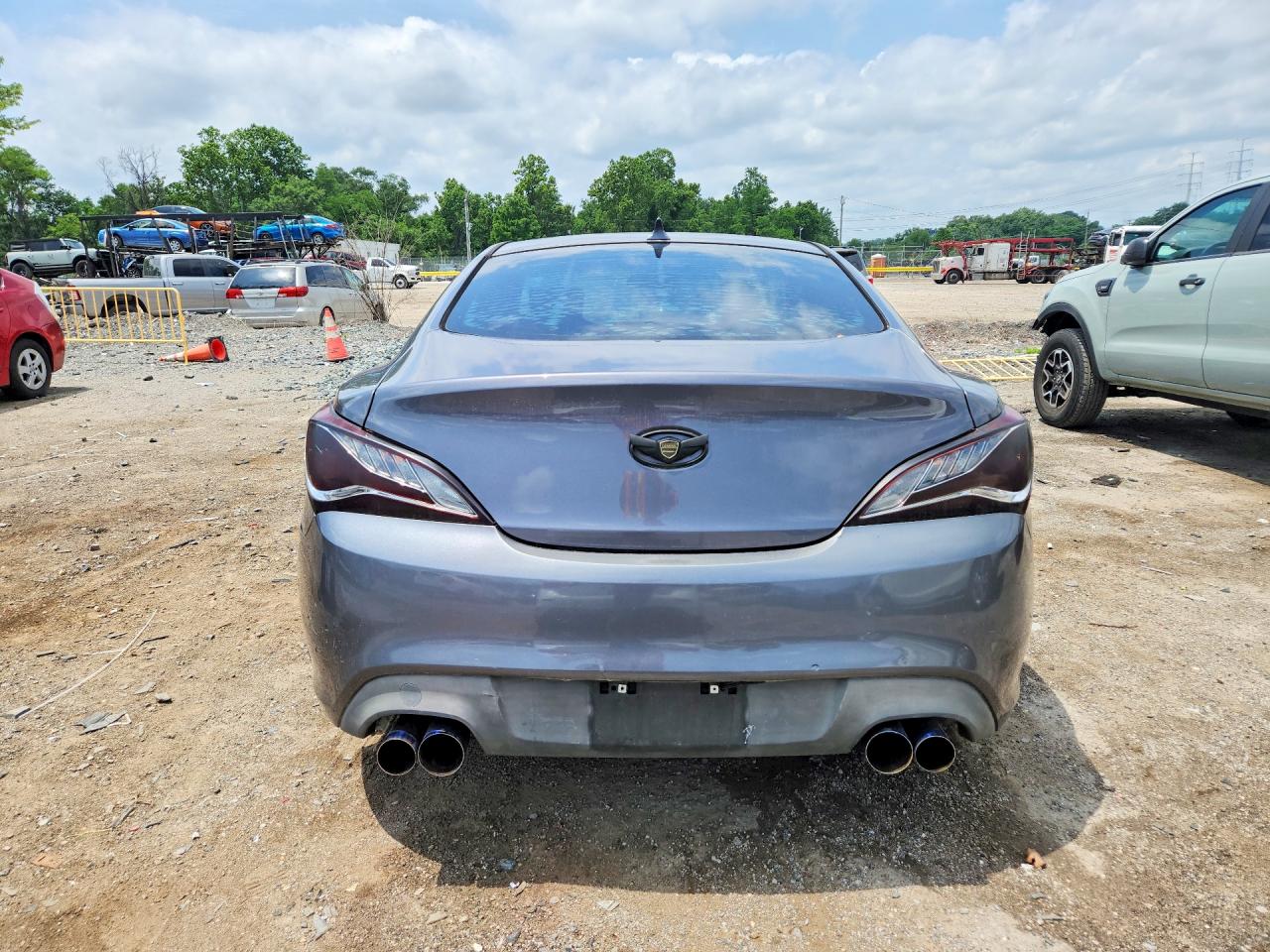 Hyundai Genesis 2.0t