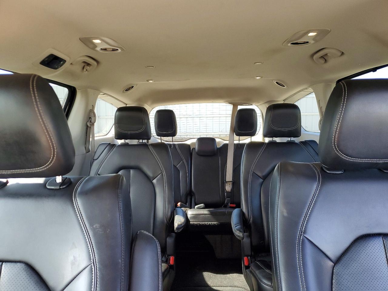 Chrysler Pacifica Touring L
