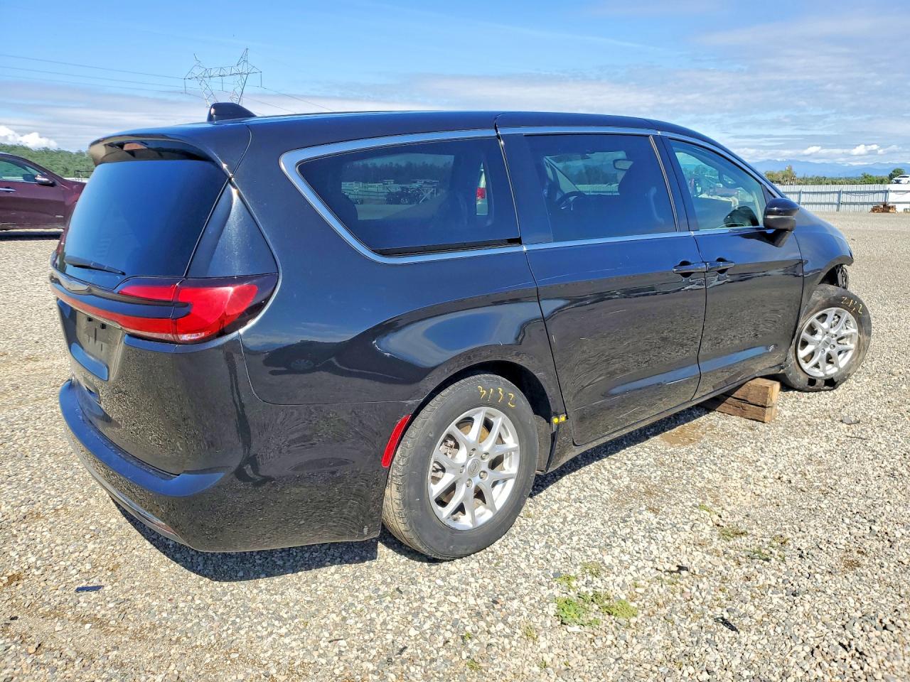 Chrysler Pacifica Touring L