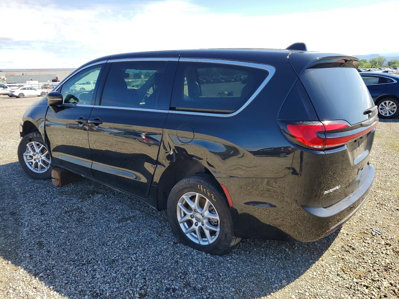 Chrysler Pacifica Touring L