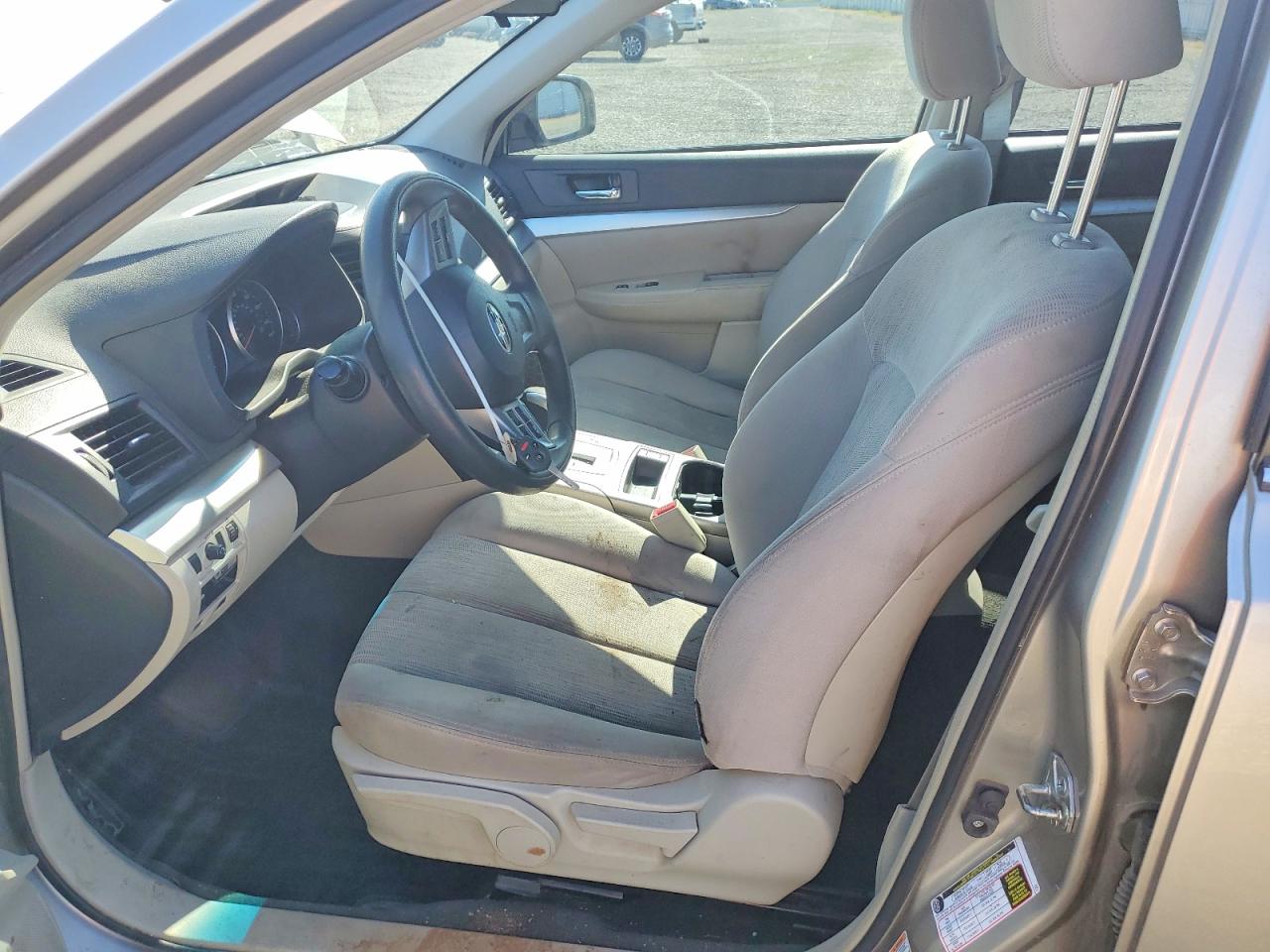 Subaru Outback 2.5i