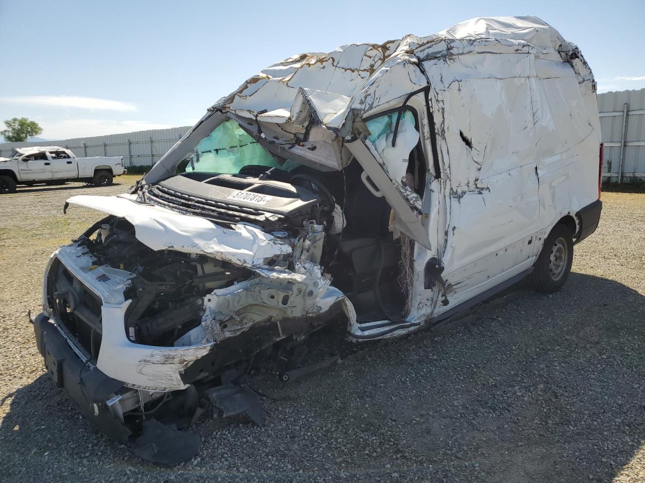 Salvage Ford Transit Image