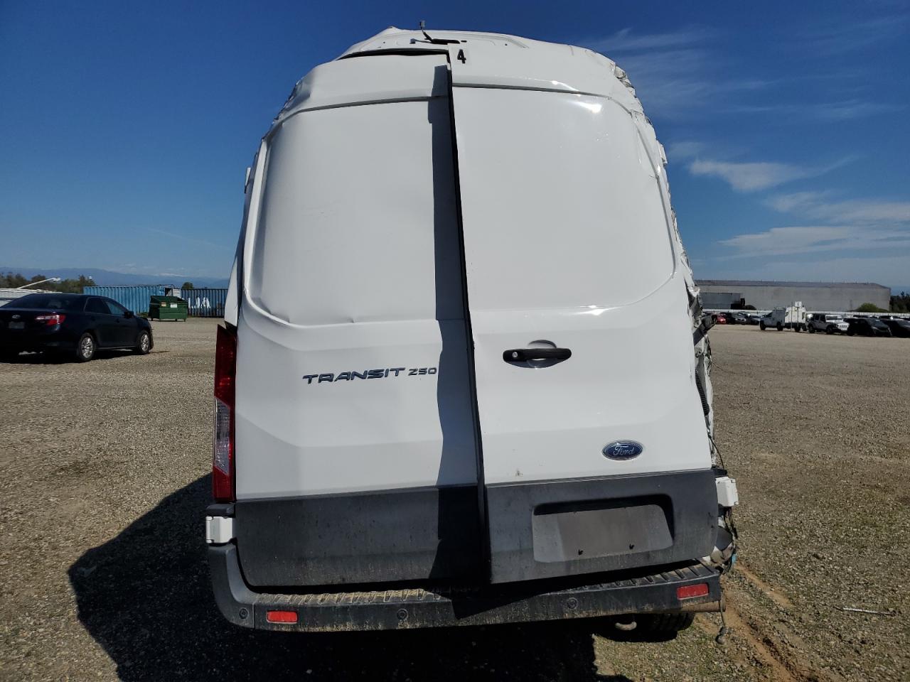 Ford Transit T-250