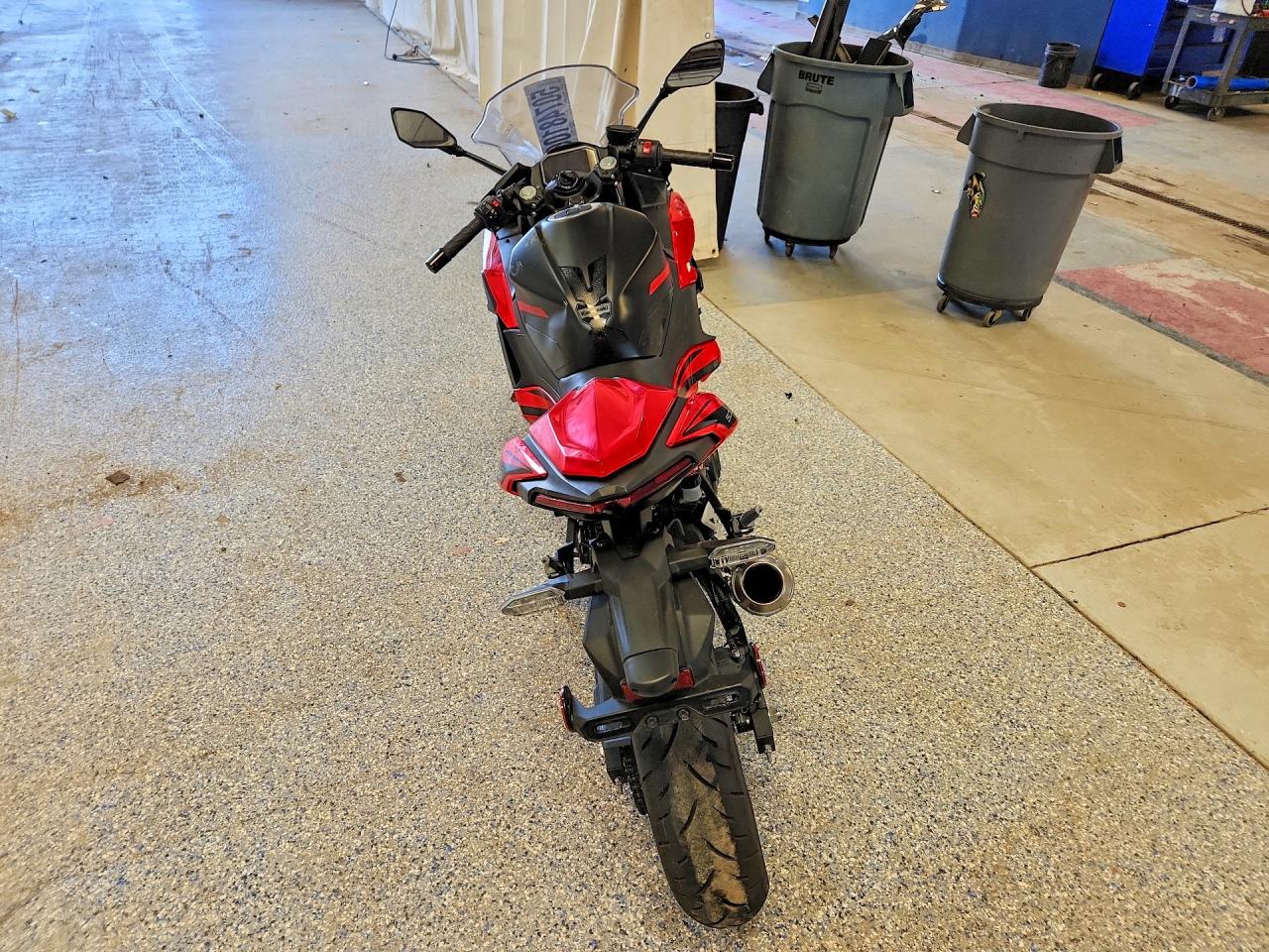 Kawasaki Ex A