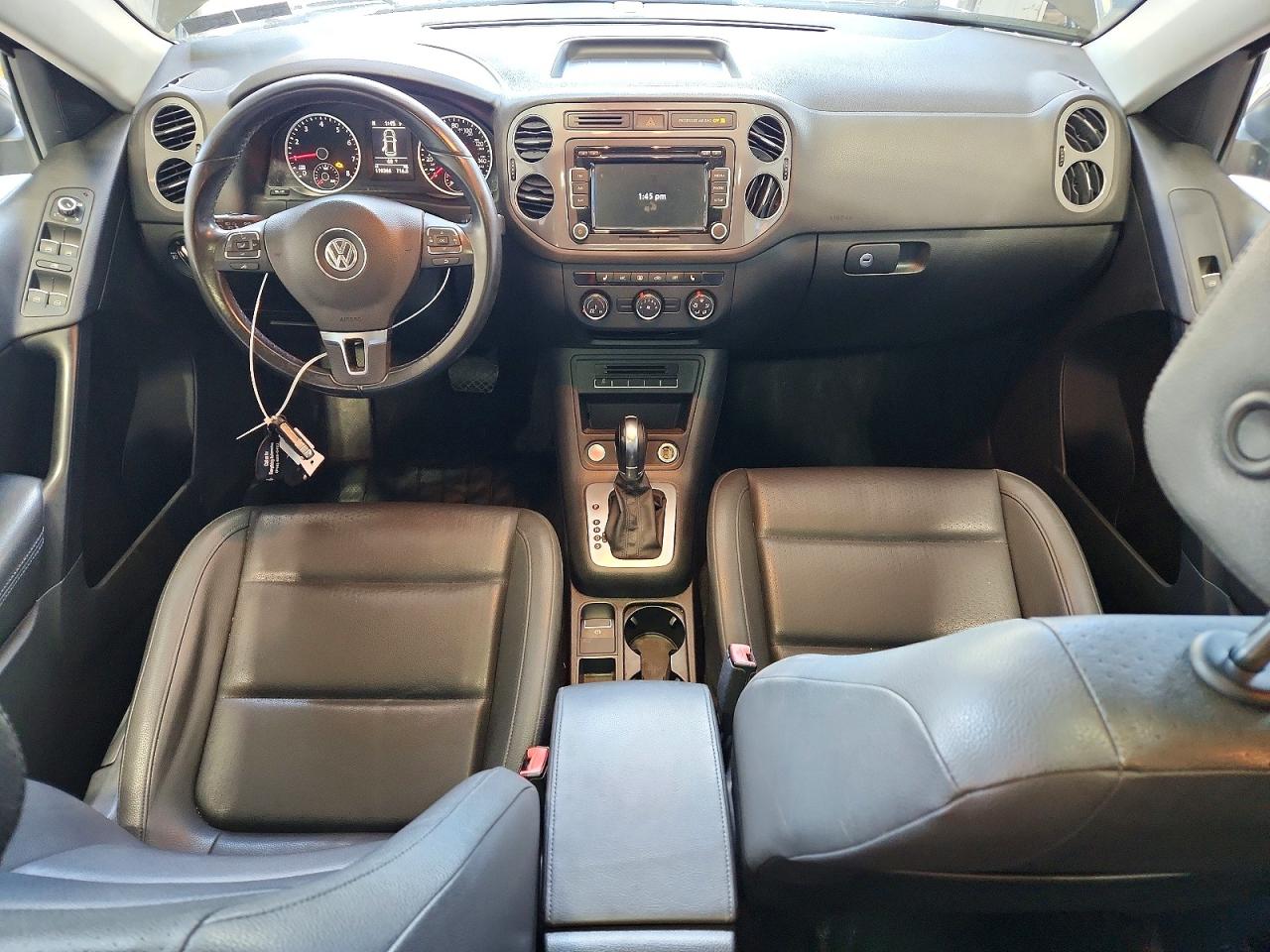 Volkswagen Tiguan S