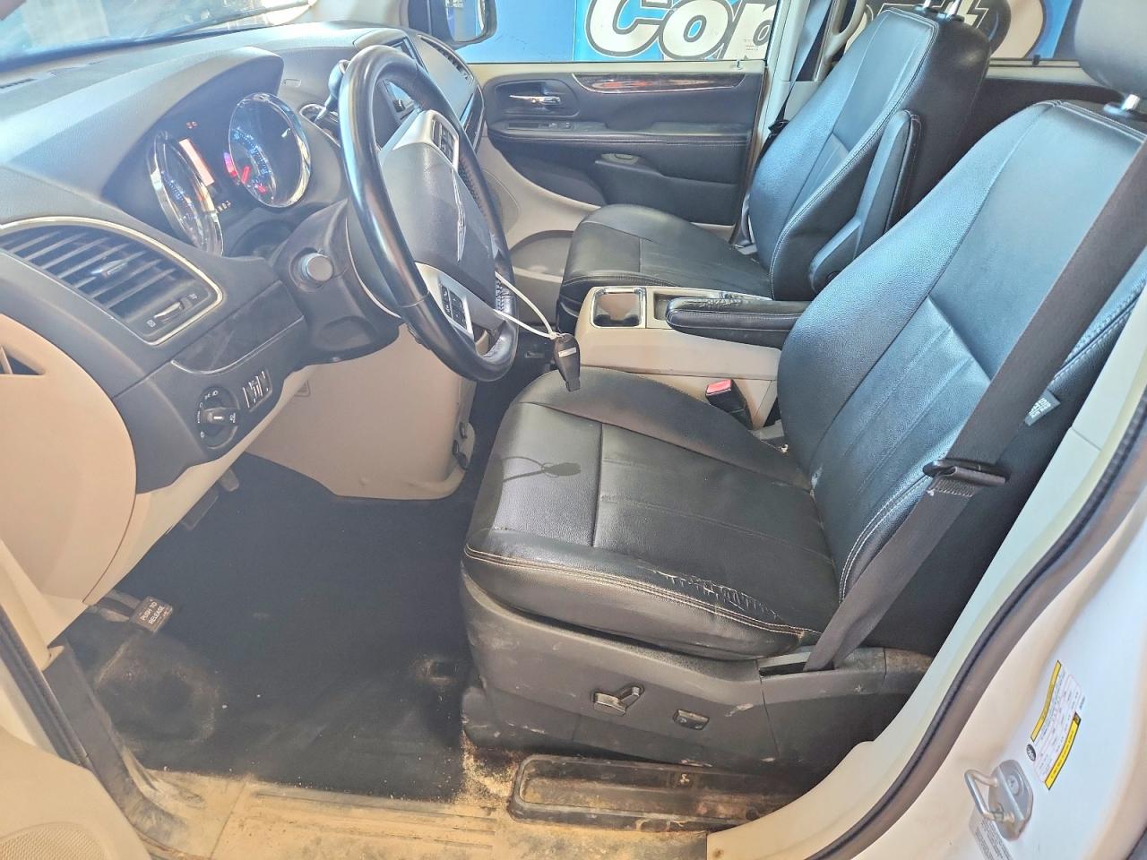 Chrysler Minivan