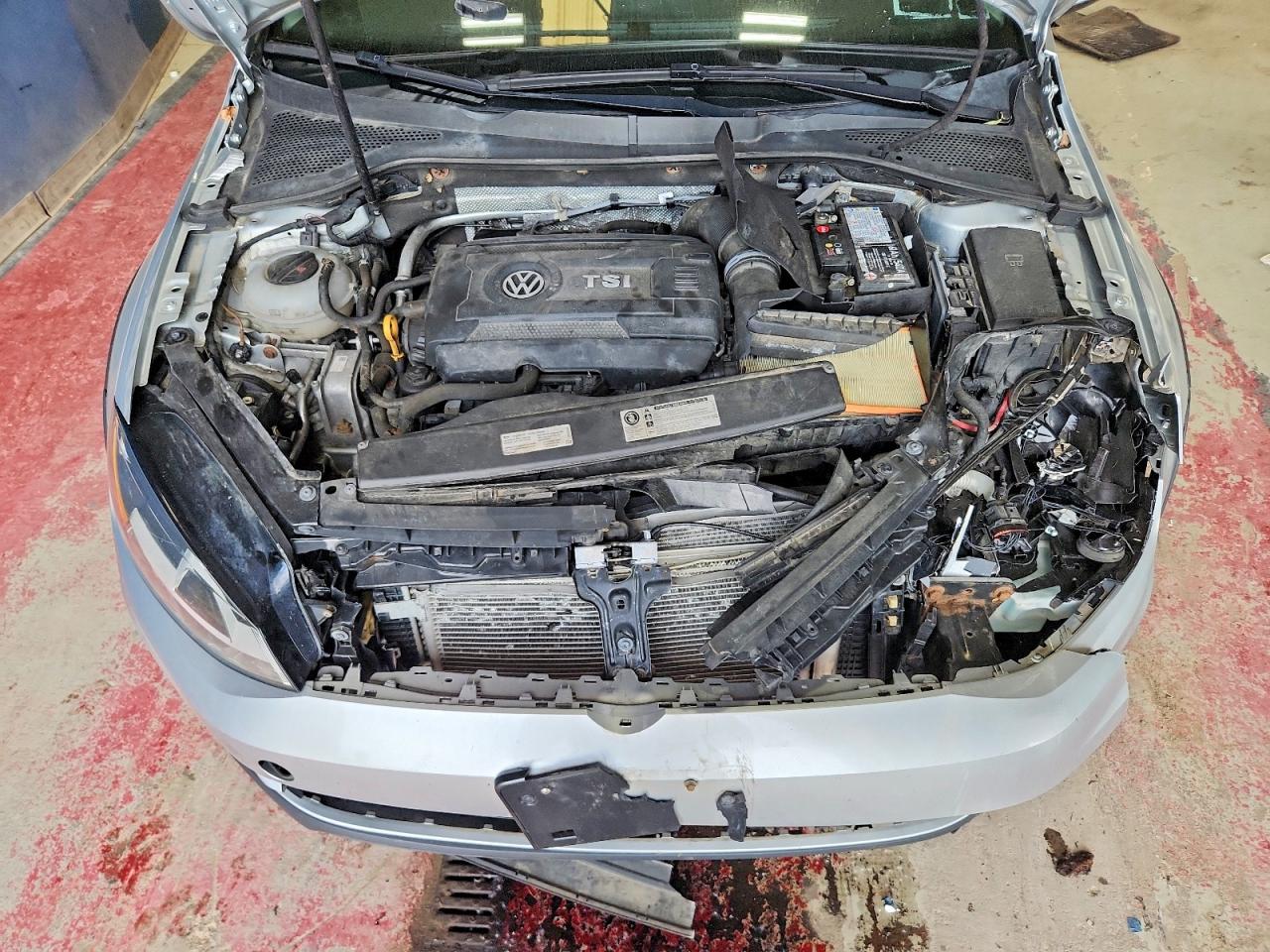 Volkswagen Golf S