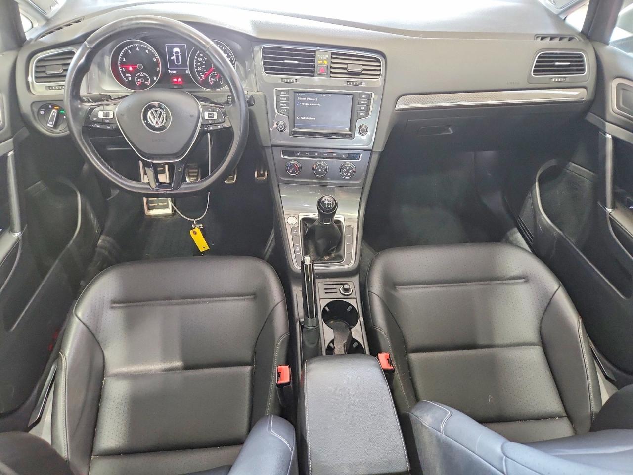 Volkswagen Golf S