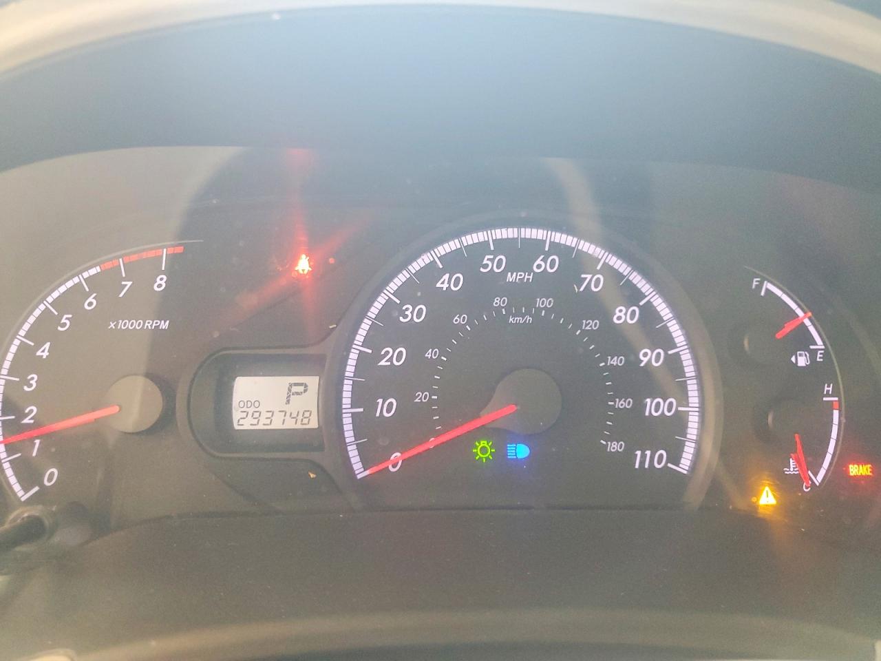 Toyota Sienna Le