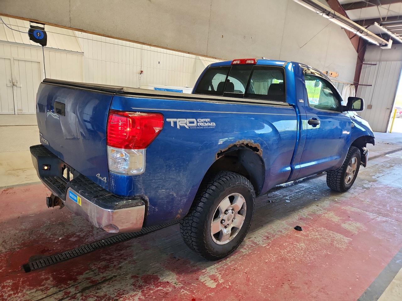 Toyota Tundra Base