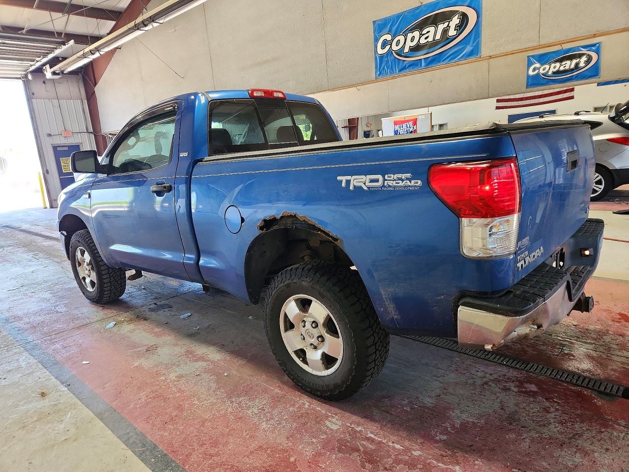 Toyota Tundra Base