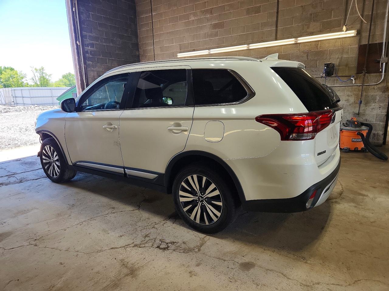 Mitsubishi Outlander Se