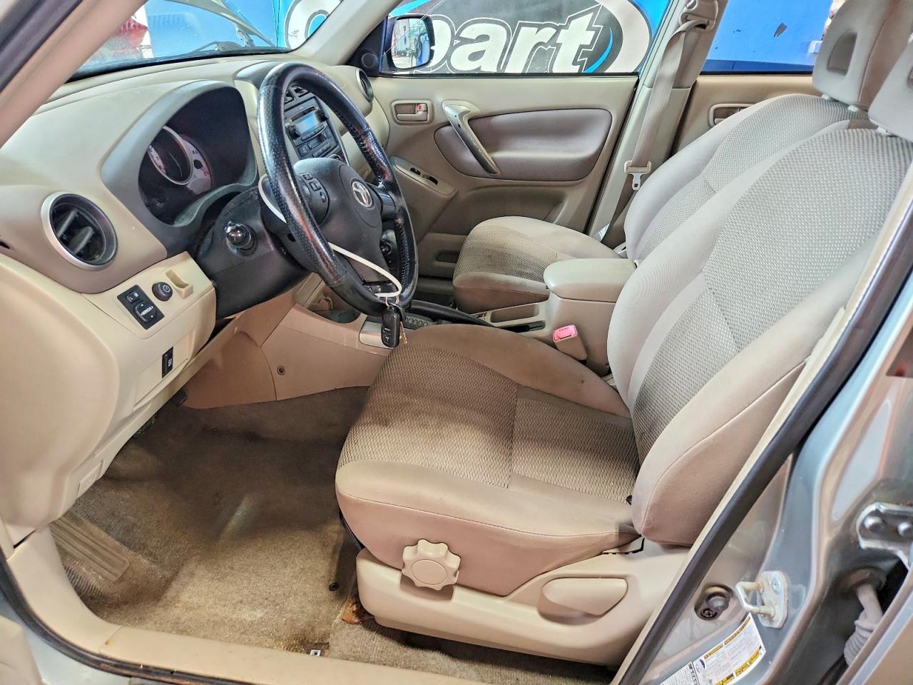 Toyota RAV4 Base