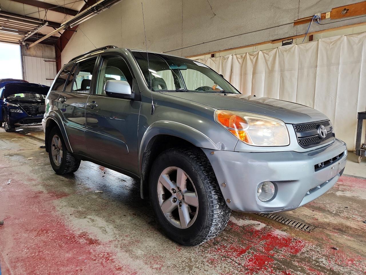 Toyota RAV4 Base