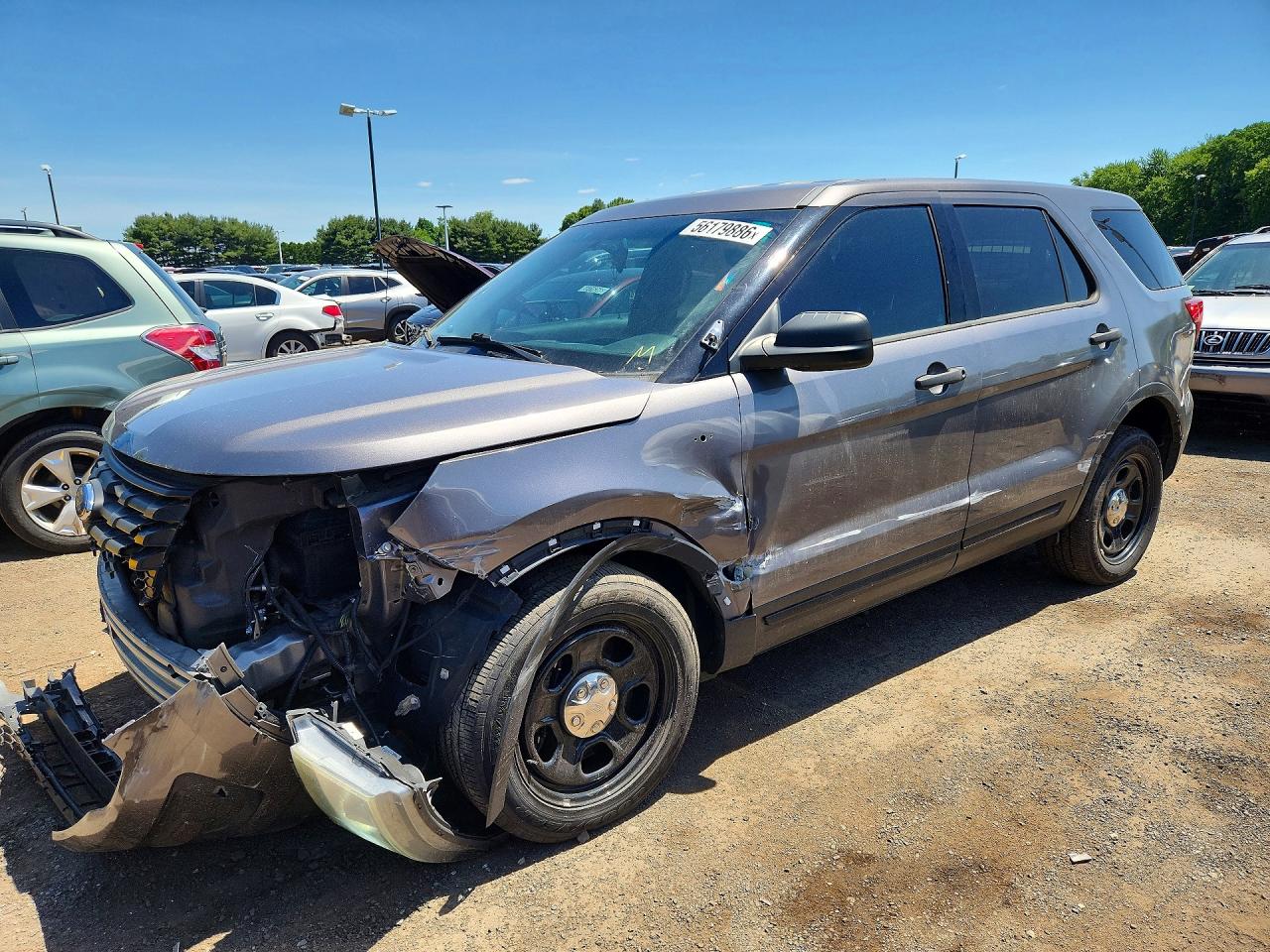 Salvage Ford Explorer Image