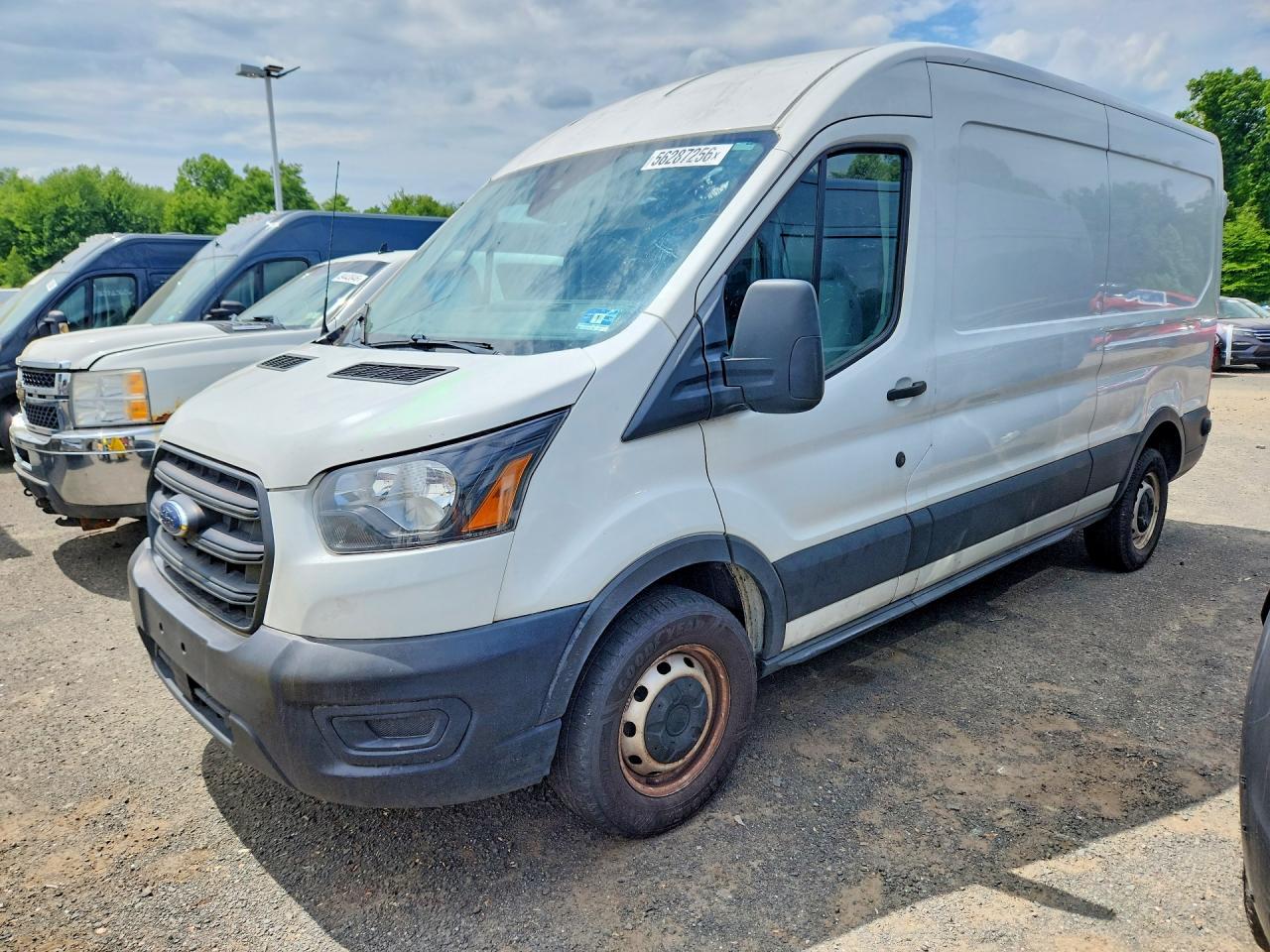 Salvage Ford Transit Image
