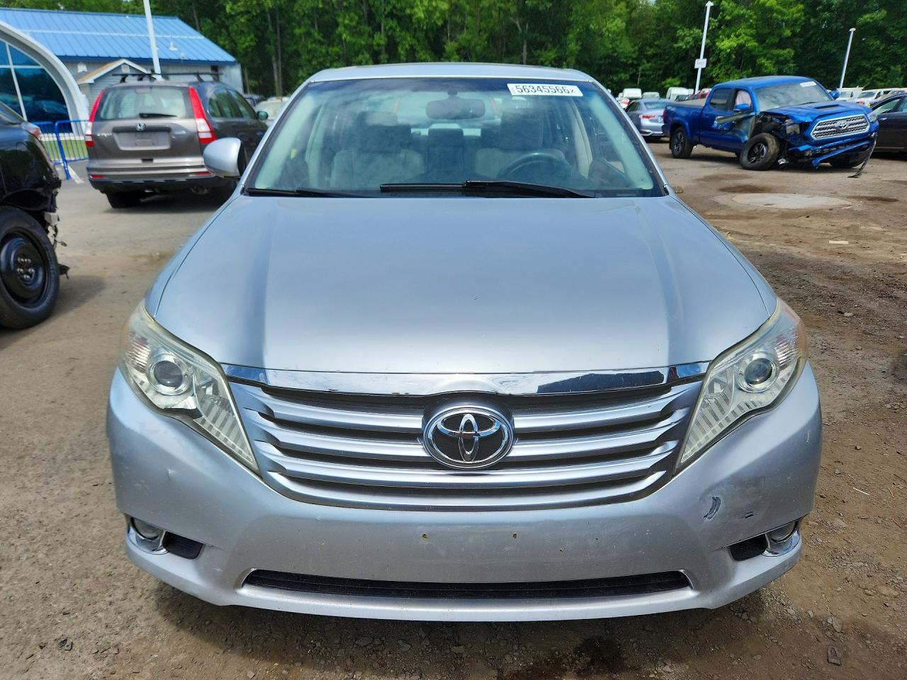 Toyota Avalon Base