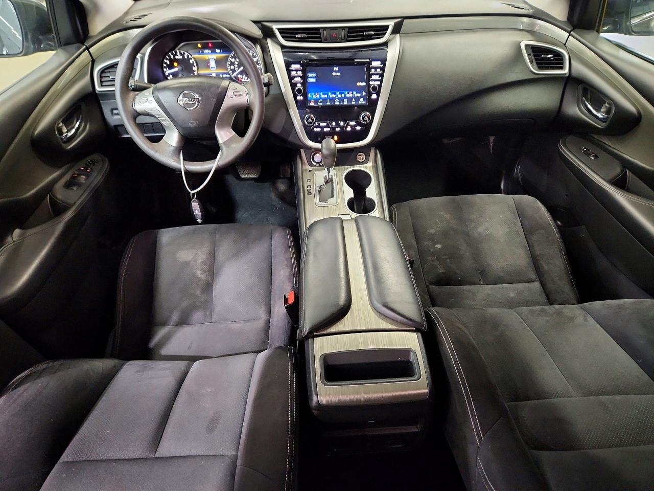 Nissan Murano S