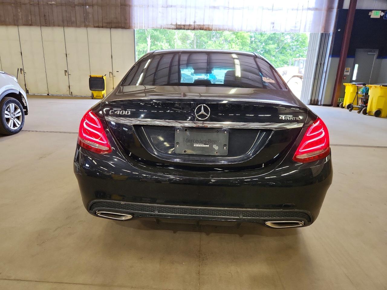Mercedes-Benz C-Class 400 4matic