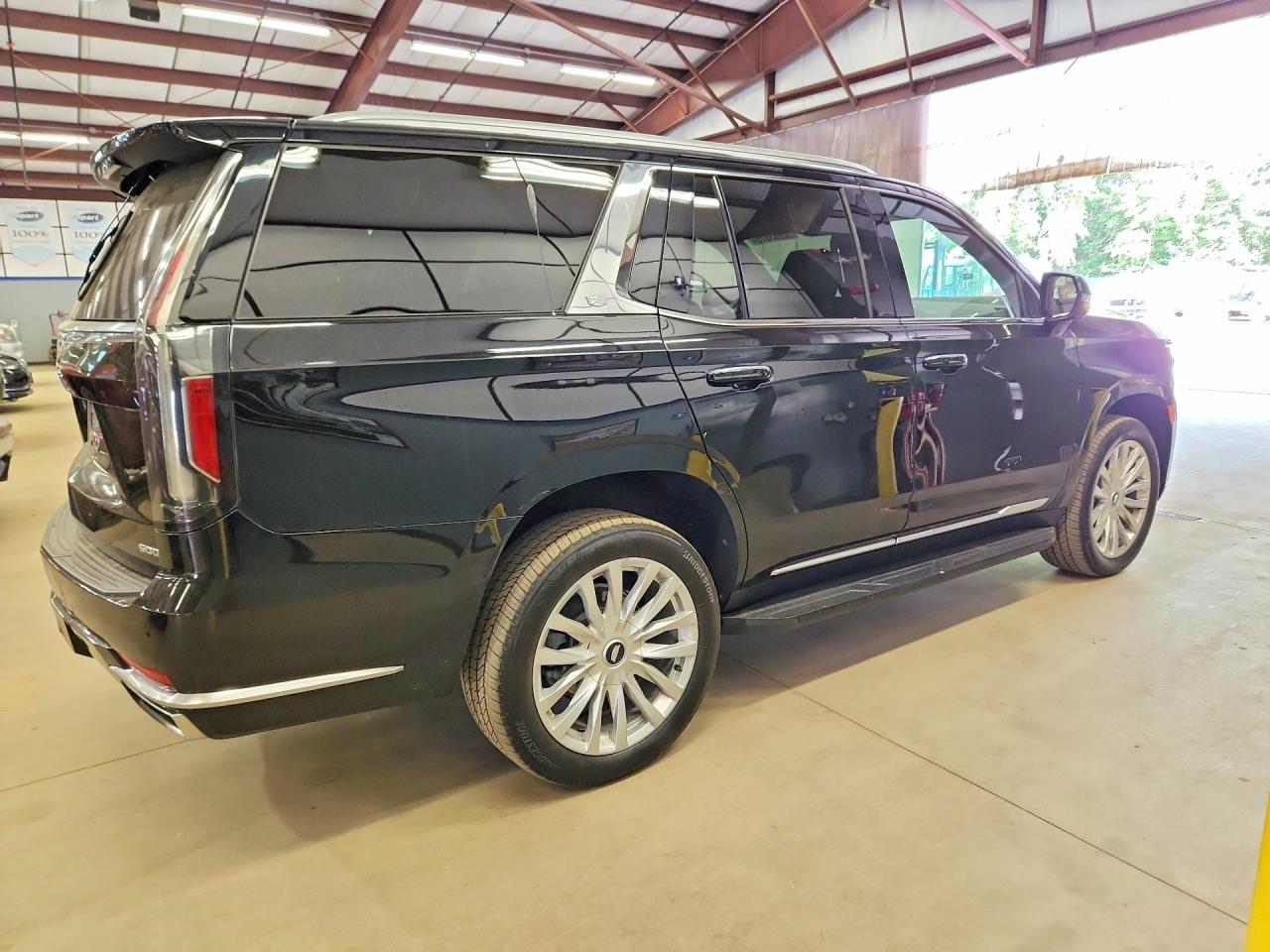 Cadillac Escalade Luxury