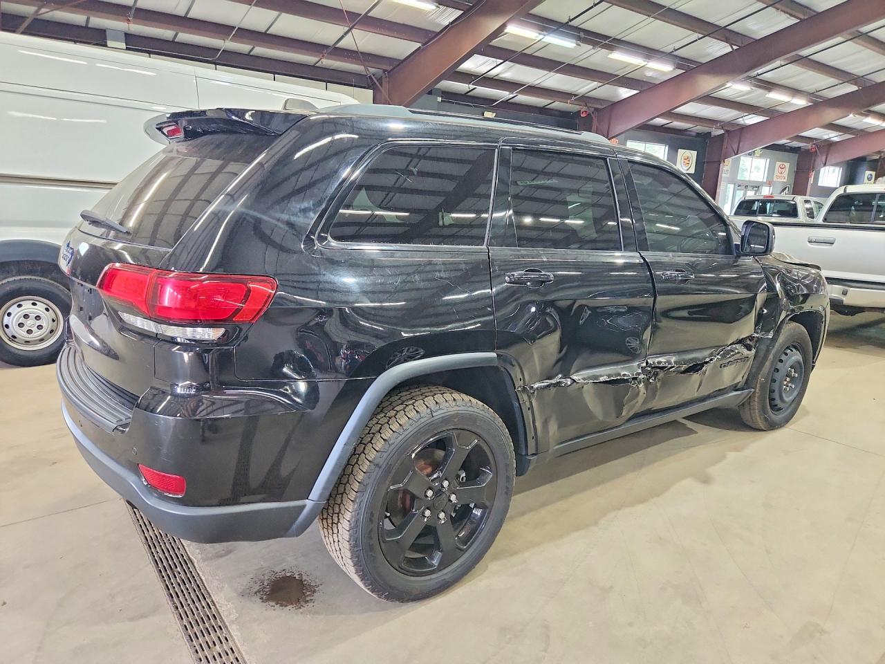 Jeep Cherokee Laredo