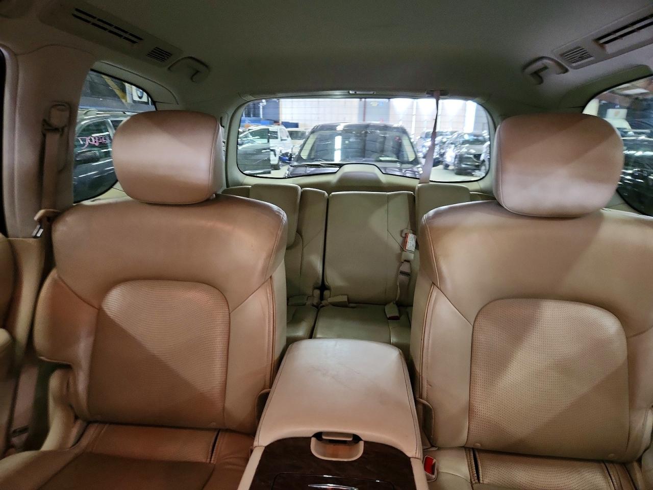 INFINITI Qx Base