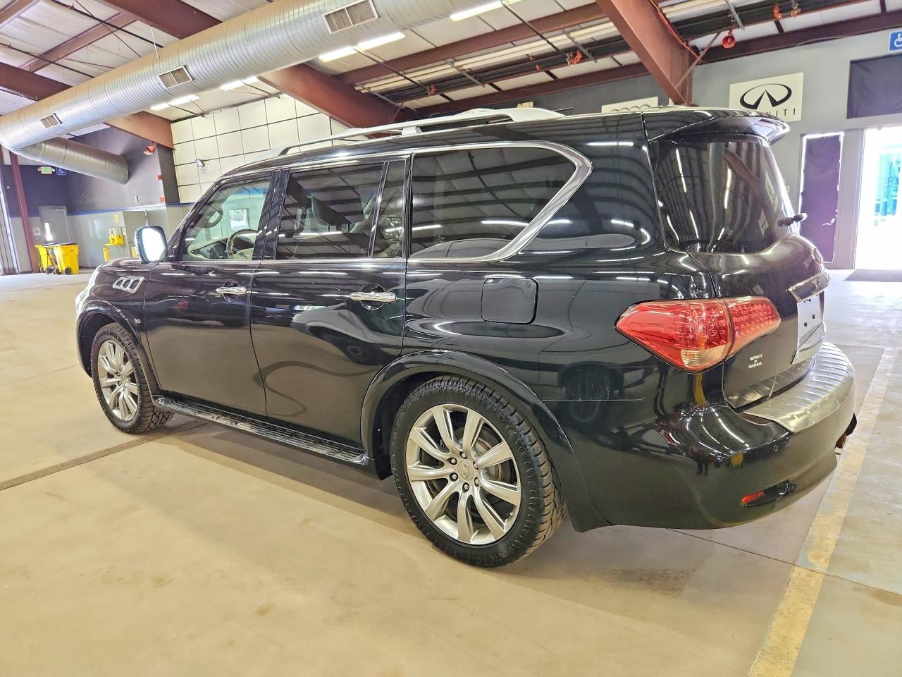 INFINITI Qx Base