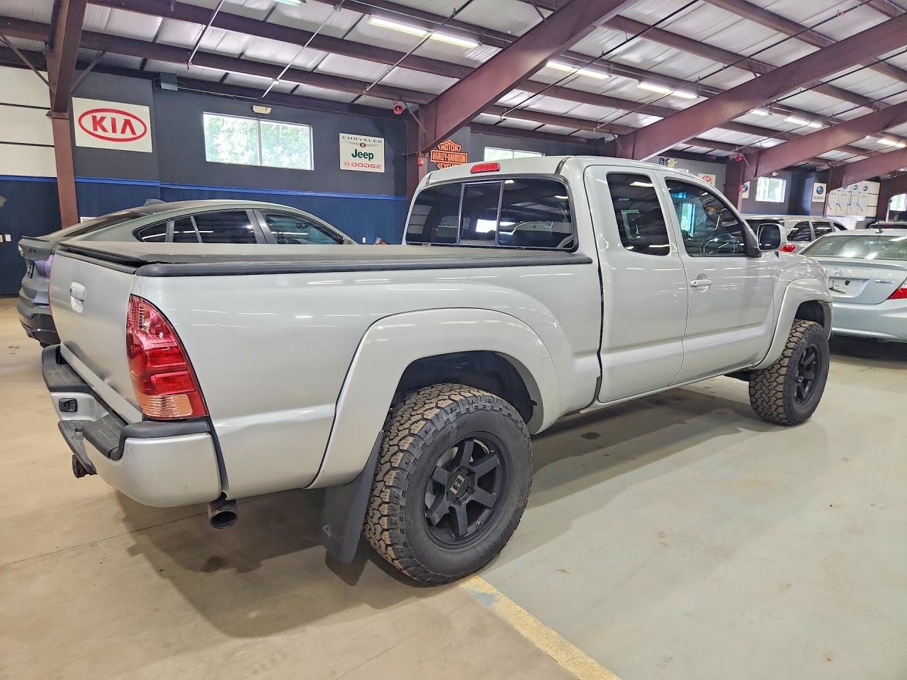 Toyota Tacoma Access Cab