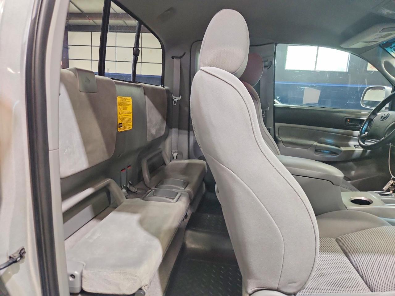 Toyota Tacoma Access Cab