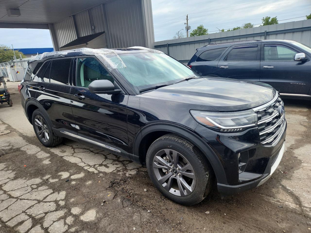 Ford Explorer Active