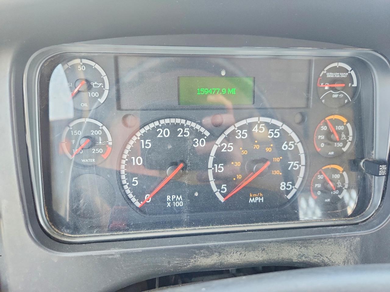 Freightliner M2