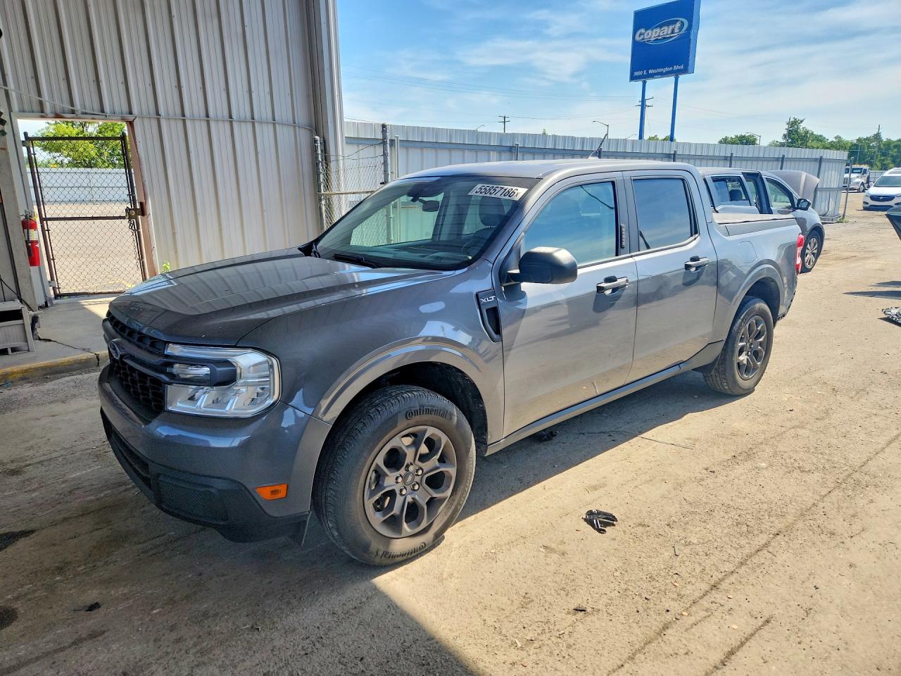 Salvage Ford Maverick Image