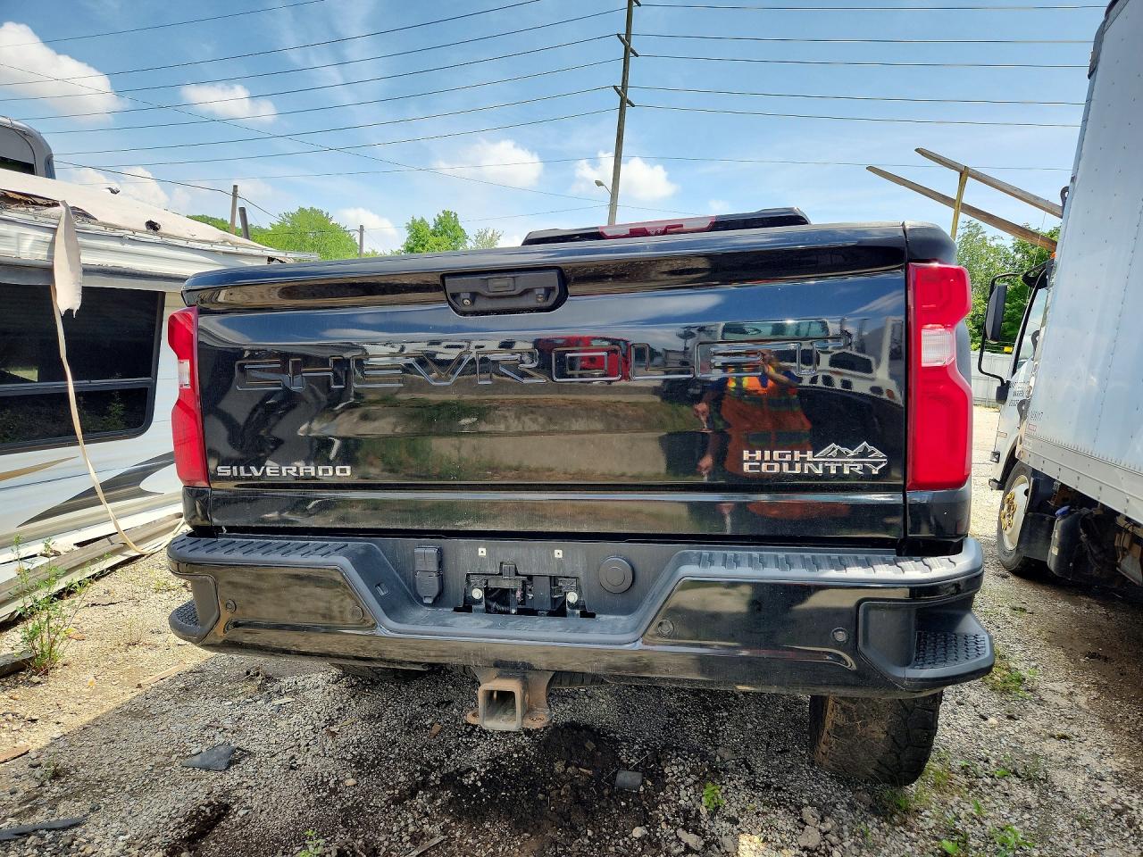 Chevrolet Silverado K3500 High Country