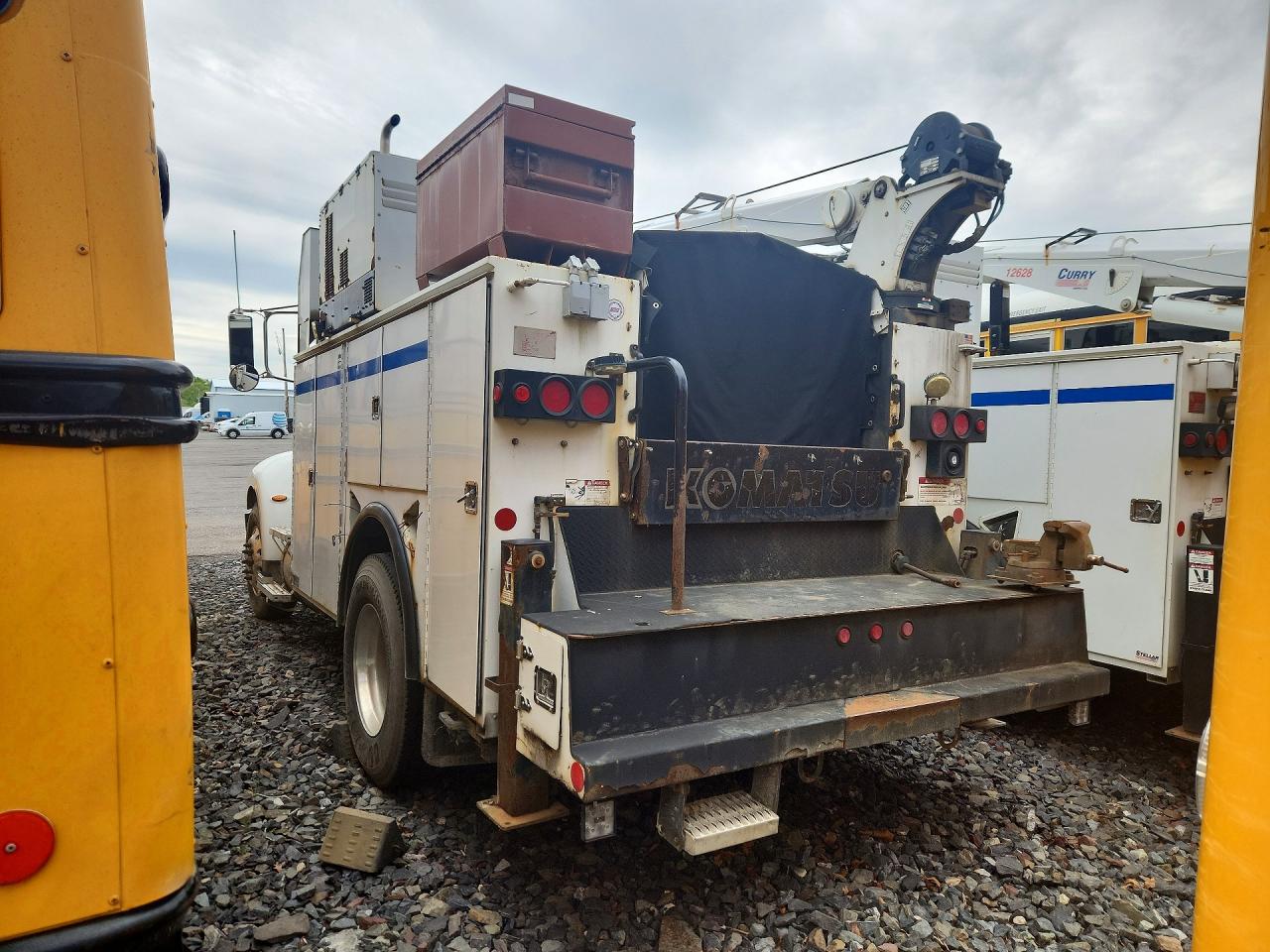 Peterbilt 337