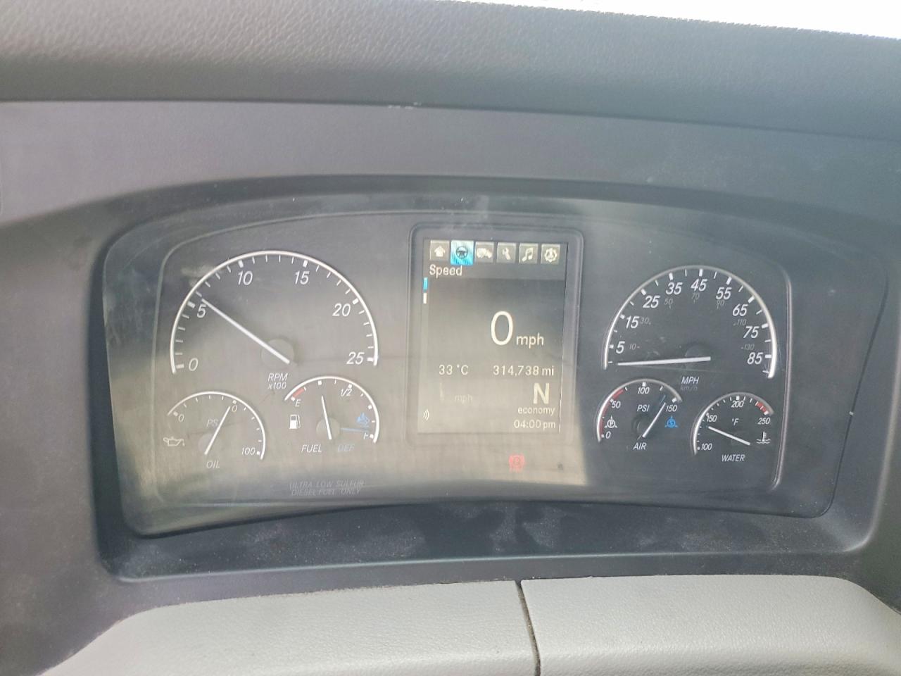 Freightliner Cascadia 116