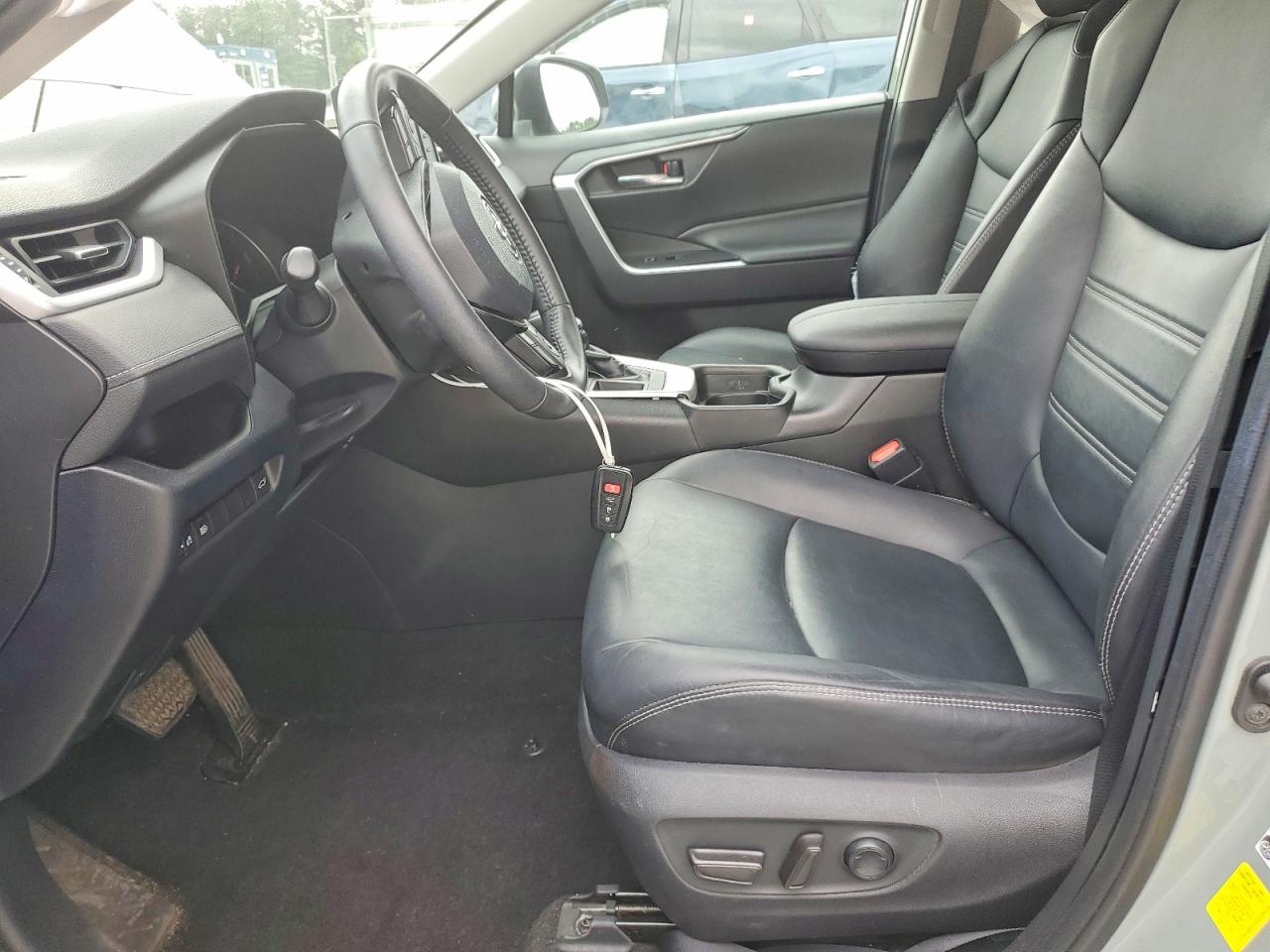 Toyota RAV4 Xle Premium