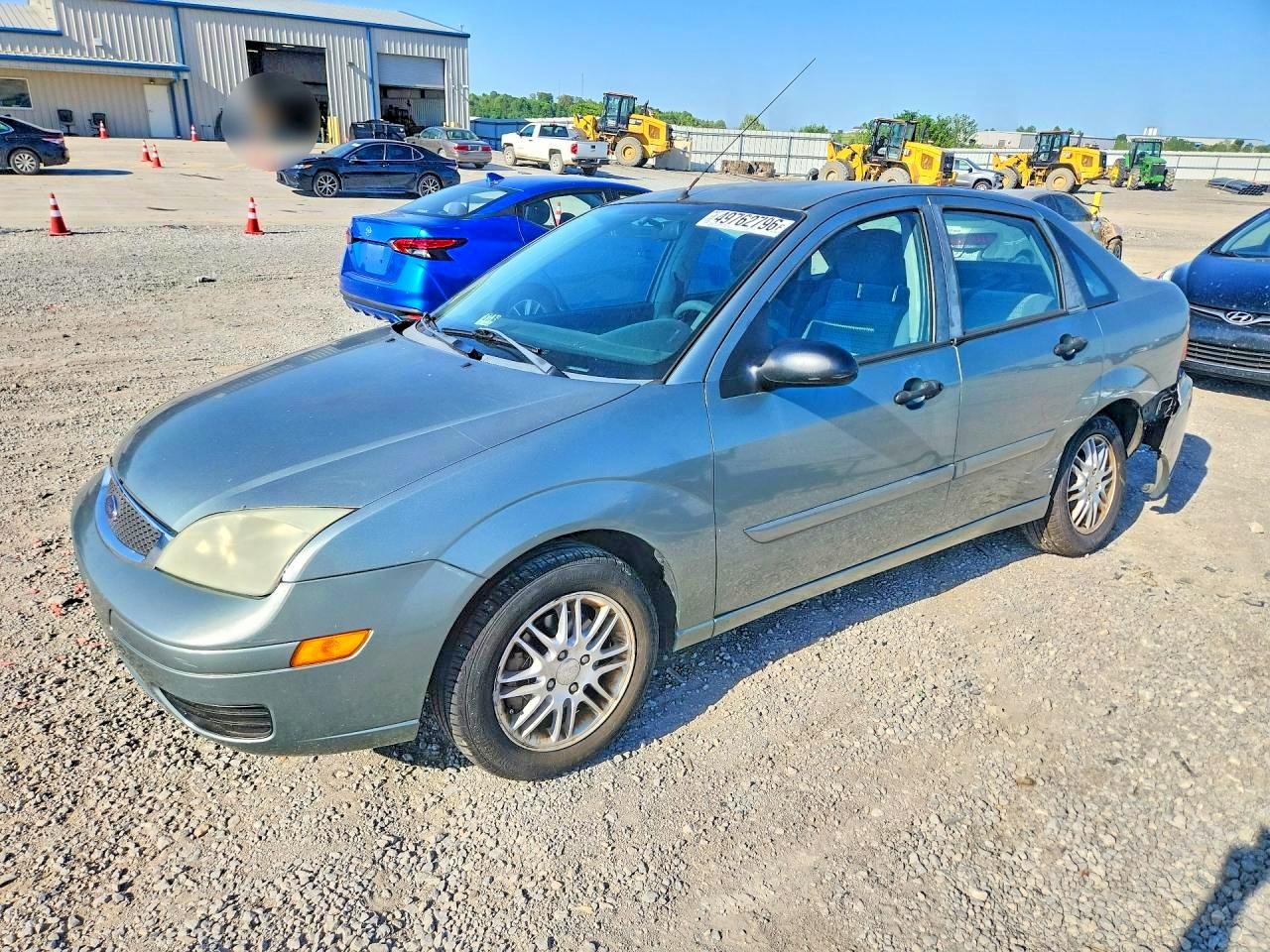 Salvage Ford Focus Image