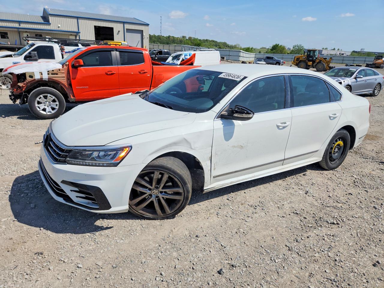 Salvage Volkswagen Passat Image