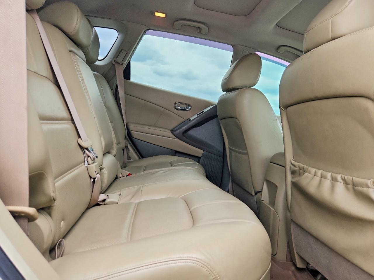 Nissan Murano S
