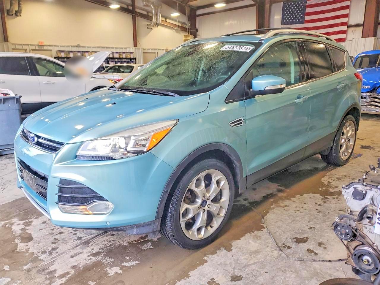Salvage Ford Escape Image