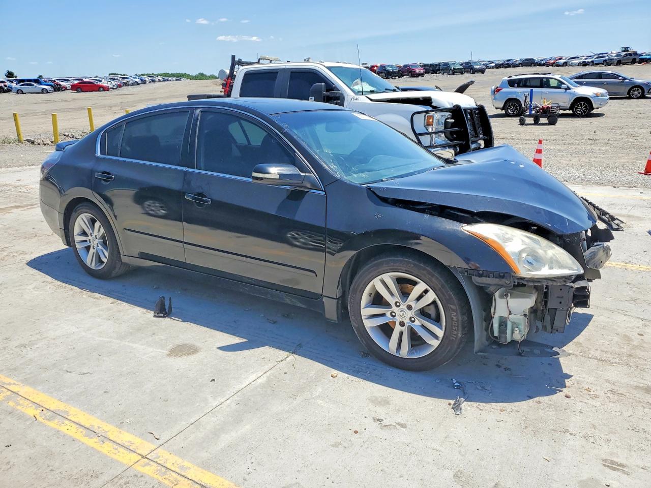 Nissan Altima Sr