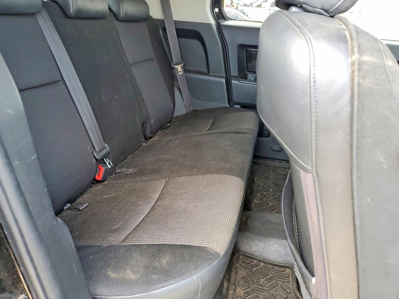 Toyota FJ Cruiser Base