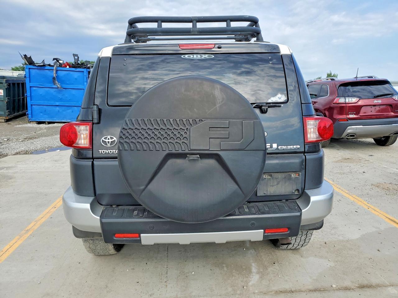 Toyota FJ Cruiser Base