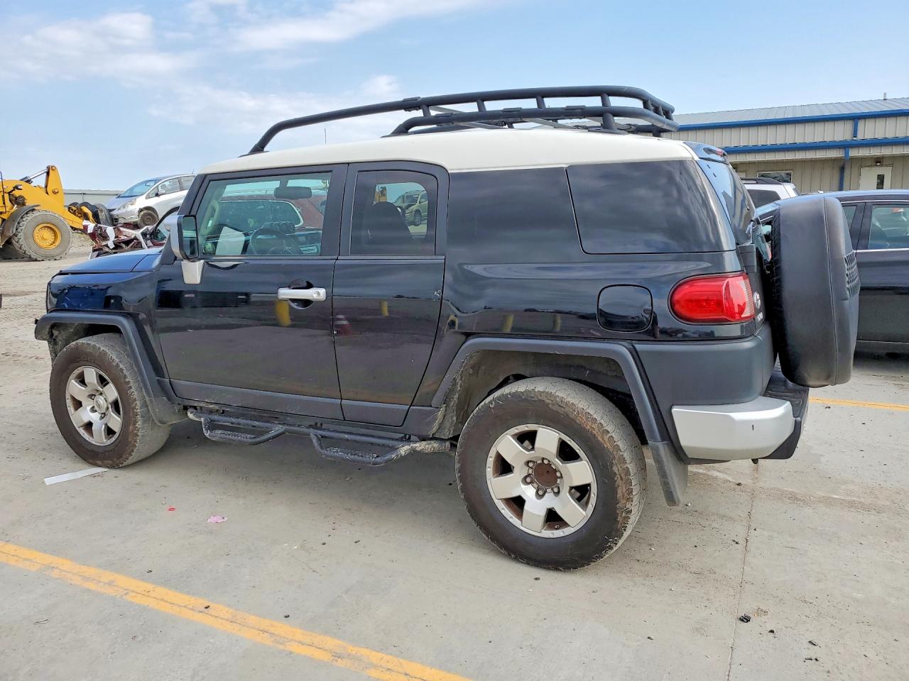 Toyota FJ Cruiser Base