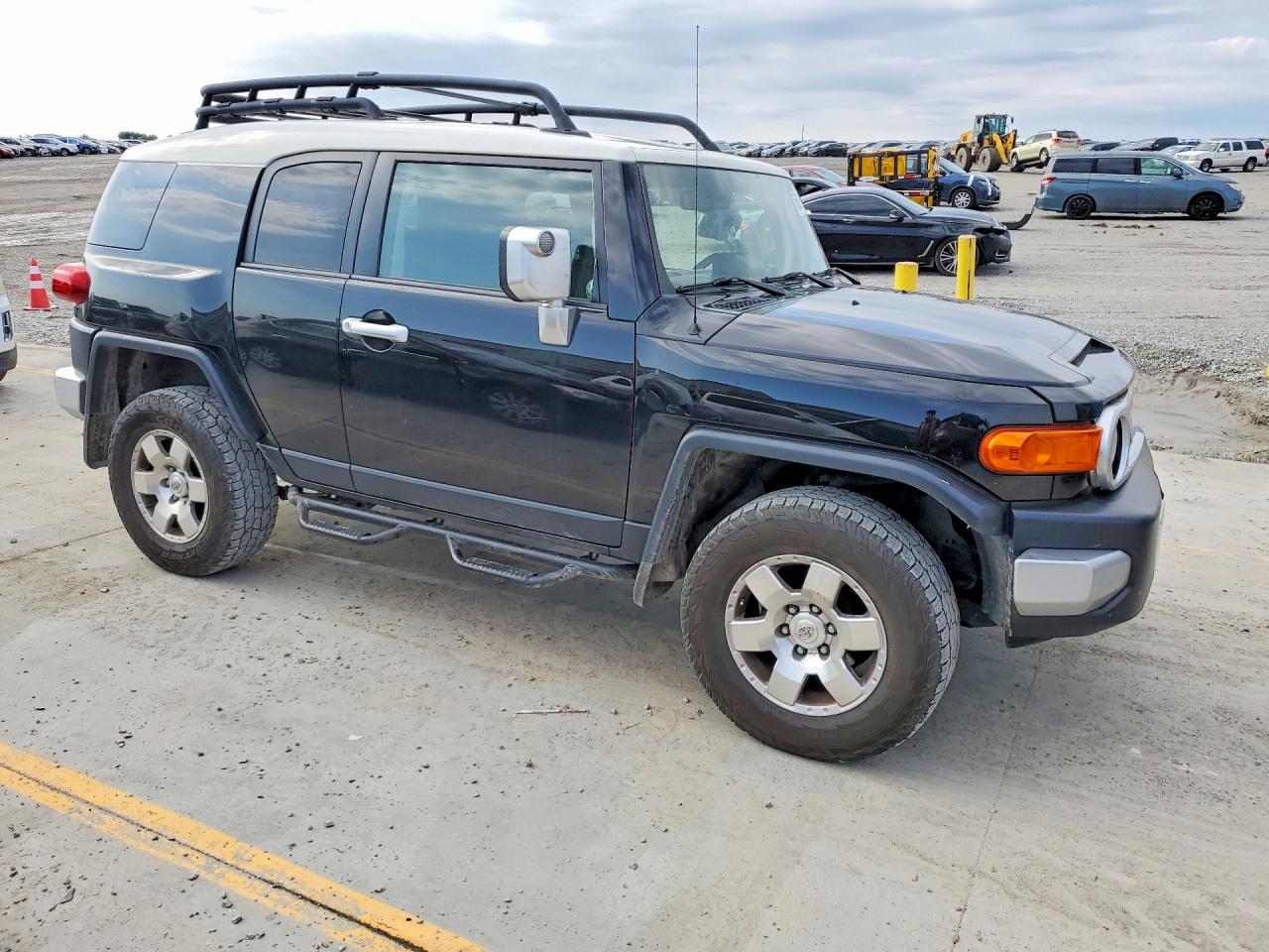 Toyota FJ Cruiser Base