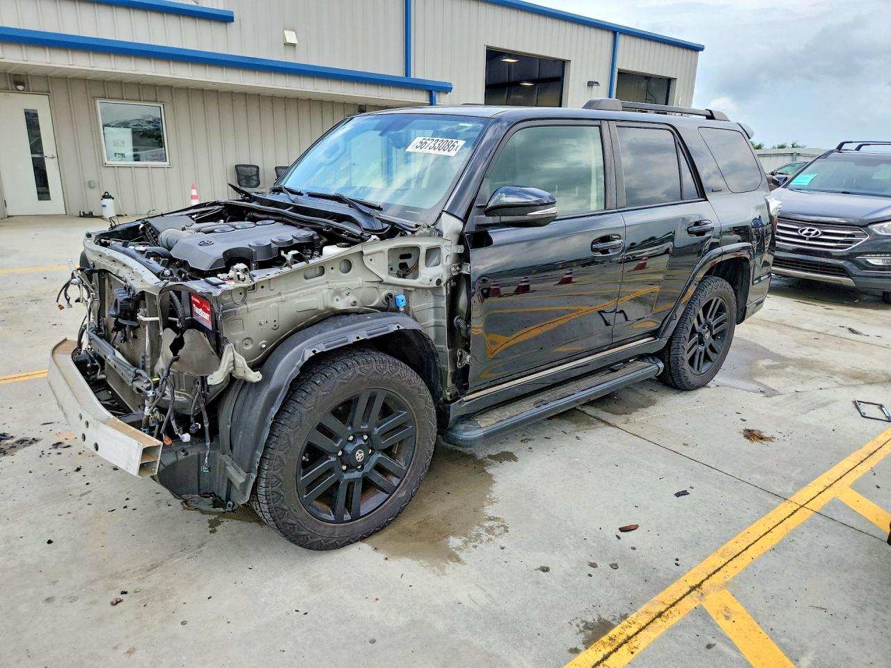 Salvage Toyota 4Runner Image